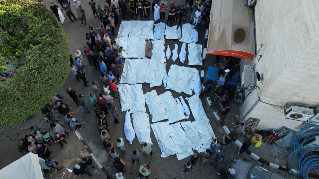 Gazze 31 gündür bombalanıyor... 'İnsanlık' ateş altında 2